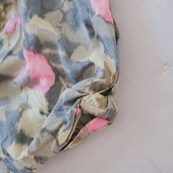 ARITZIA WILFRED- High Waisted Retro Pleated Lounging Shorts [27-28 Waist] - Picture 3 of 15